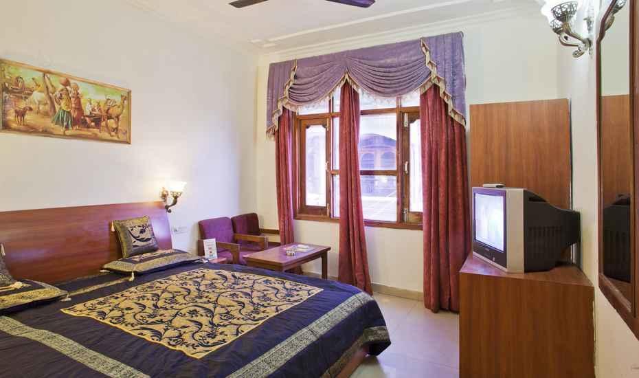 Hotel Kapoor Palace Katra  Ngoại thất bức ảnh